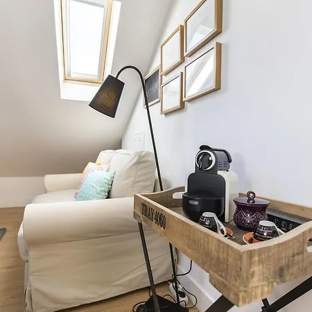 Apartament Cosy Flat In Bica Funicular Street