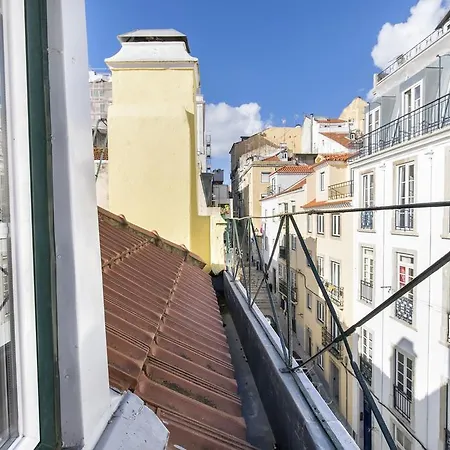 Apartament Cosy Flat In Bica Funicular Street *